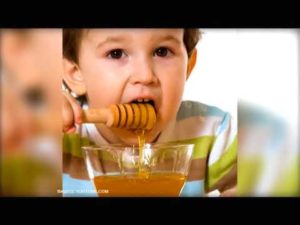 Можно ли ребёнку кушать мёд? Польза/вред
