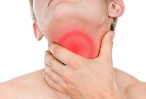 Дискомфорт в горле - распирание, режущая боль при пустом глотке