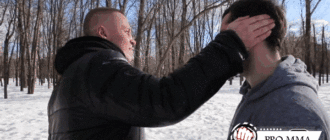 Добрый день. Меня ударили по уху ладонью