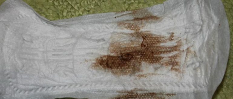 Выделения коричневого цвета, можно ли считать началом менструального цикла?