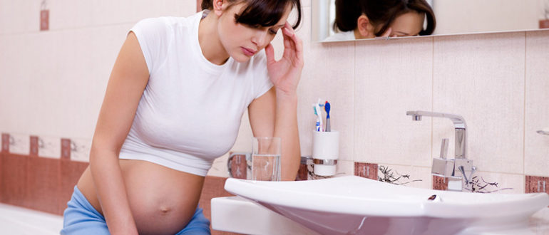 Что это может быть? Беременность? Застудилась?