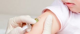 Могут ли прививки вызвать болезнь у ребенка