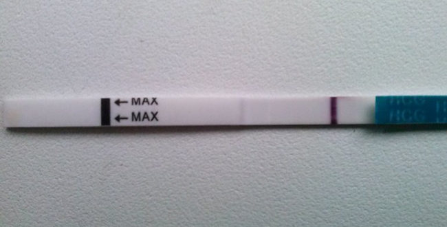 Вторая бледная полоска на тесте на беременность