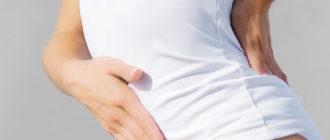 Месяц болит поясница